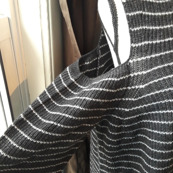 Wool Cashmere Cold Shoulder Striped Sweater Size 1X - Picture 4 of 9